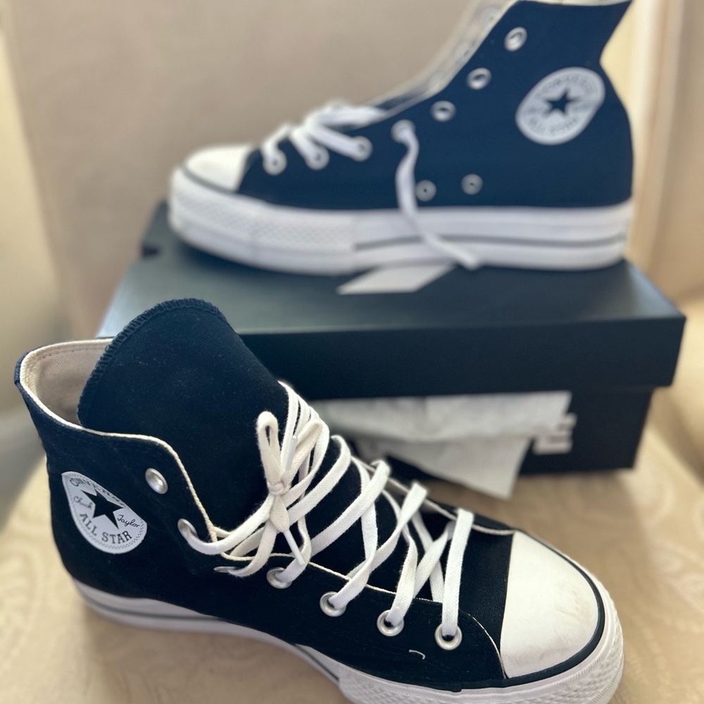 Converse All-Star chunks